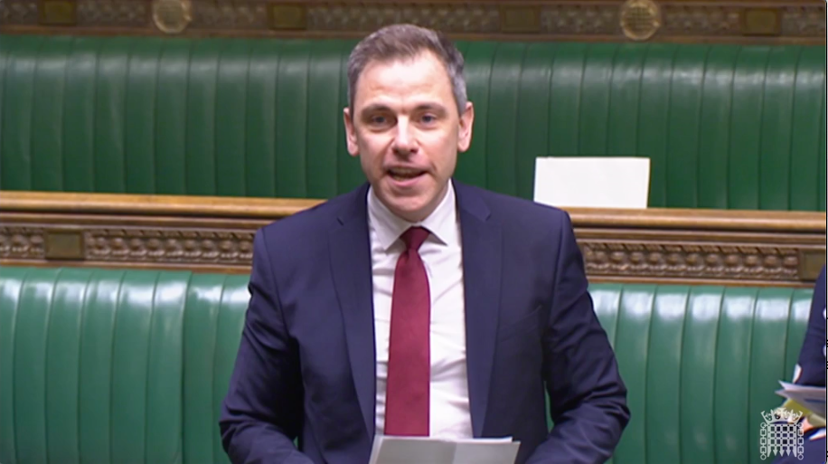Chris Evans MP calls on the UK Government to tackle the cost-of-living crisis for people in Islwyn