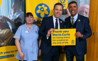 Islwyn MP Chris Evans urges support for Marie Curie’s Great Daffodil Appeal